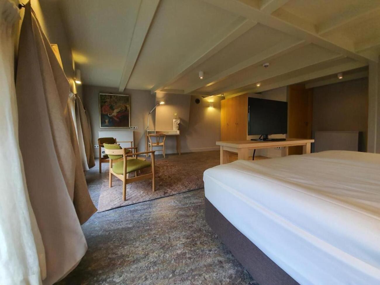 Art Hotel Харлинген Экстерьер фото